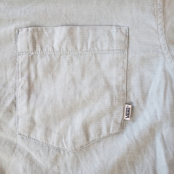 Vans Short Sleeve Light Blue Botton Up Shirt - Picture 4 of 6